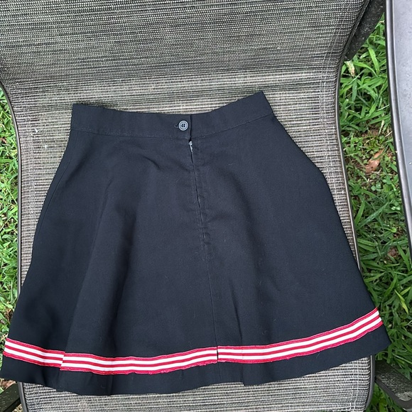 VINTAGE CHEERLEADER SKIRT - Picture 11 of 11